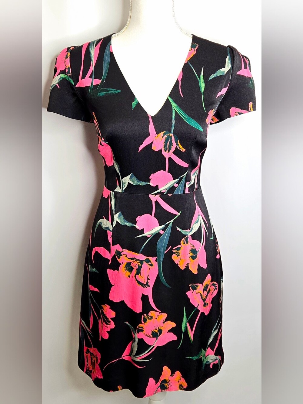 Milly Black & Fuchsia Painterly Floral Sheath Wedding Guest Dress NWOT Size 6